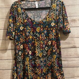 LuLaRoe Perfect Tee